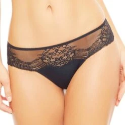 Implicite Evasion String